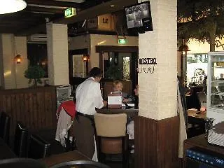 Hotel de la Bourse Maastricht 2*,  Nederland